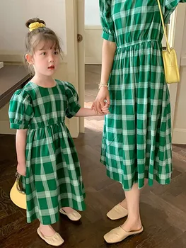 Платье для родителей и детей, платье для матери и дочки 2022, новое летнее платье для девочек в корейском стиле, летнее платье с хлопчатобумажной юбкой в тонкую клетку